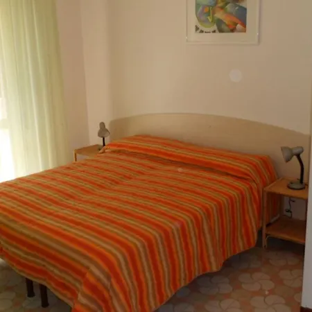Camelie 5 Apartamento